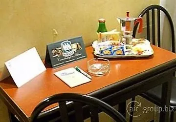 Lepontina Lejlighedshotel 3*