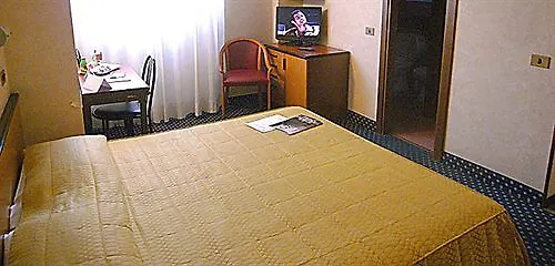 Aparthotel Lepontina 4*
